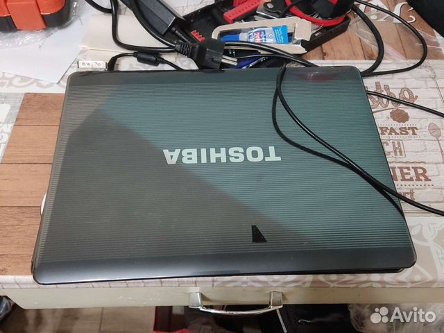Ноутбук toshiba