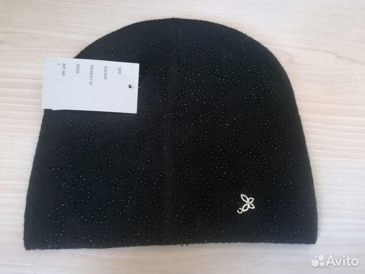Шапка новая