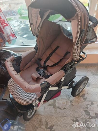 Прогулочная коляска capella