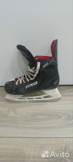 Хоккейные коньки bauer