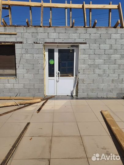 Пластиковые окна, алюминевые двери, рольставни б/у