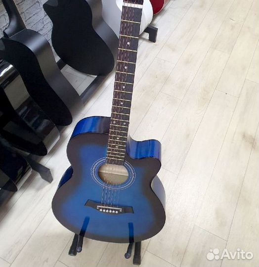 Акустическая гитара