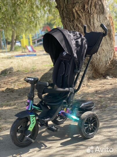 Трехколесный велосипед