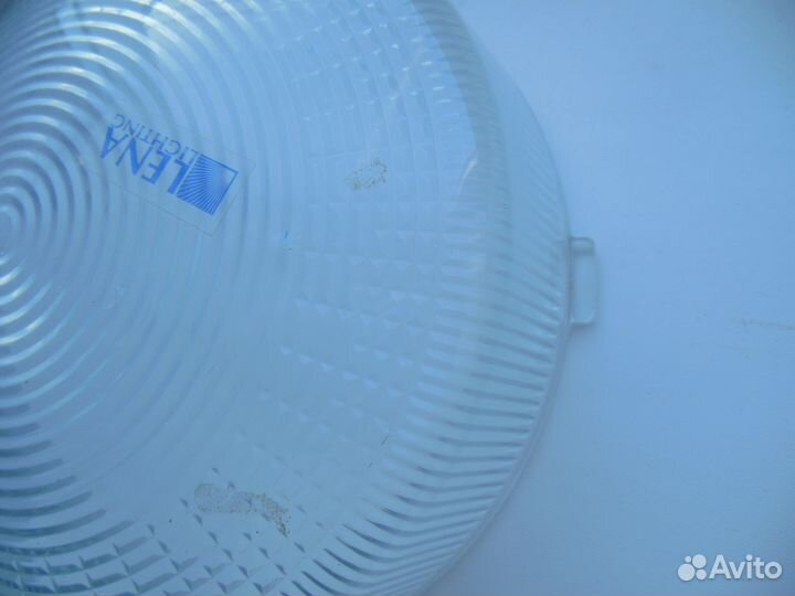 Лампа настенно-потолочная