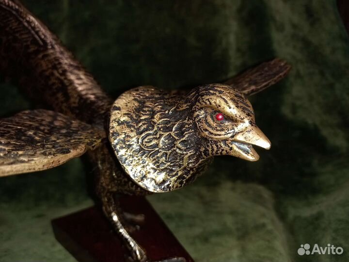 Старинная бронзовая статуэтка фазан. Австрия