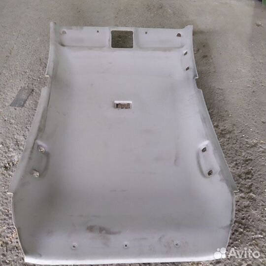 Обшивка потолка Nissan Tiida хэтчбек 1