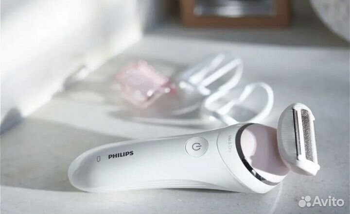 Электробритва женская Philips