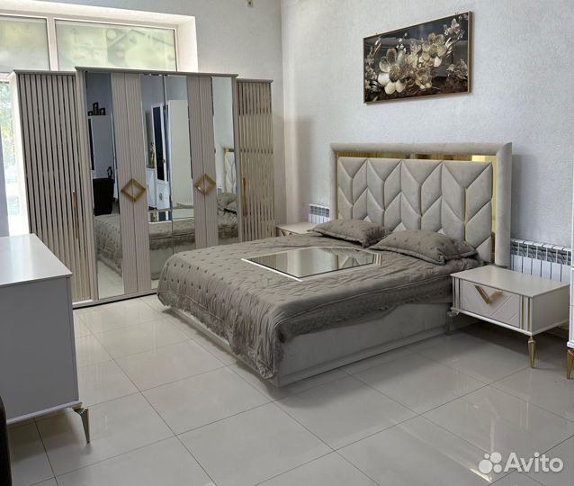 Спальная гарнитура