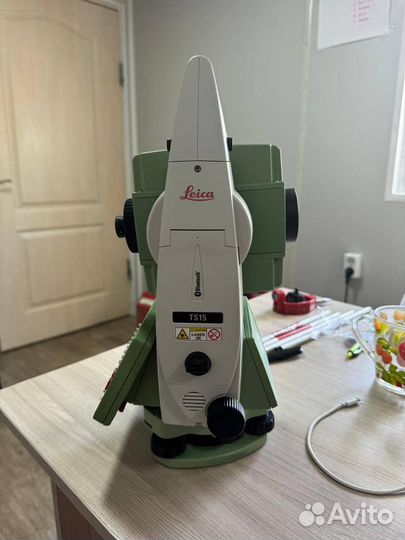 Тахеометр Leica TS15 I R1000 1