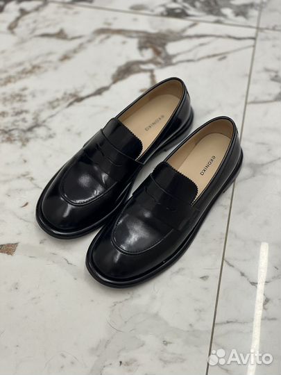 Туфли женские лоферы 39 размер