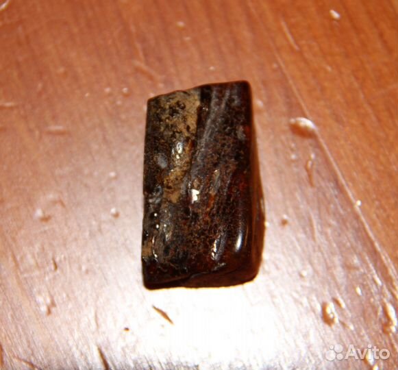 Янтарь калининградский кусок полушлифованный