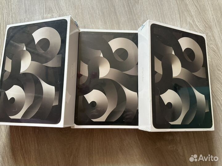 Apple iPad Air (2022) 64GB Wi-Fi + Cellular Новый