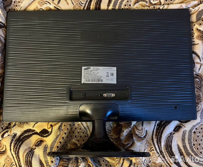 Монитор 22 дюйма full hd