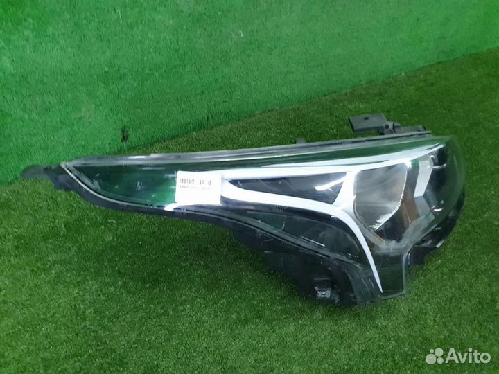Фара правая Kia Rio