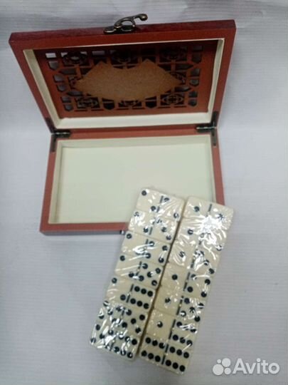 Домино настольное