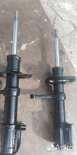 Стойки амортизаторов