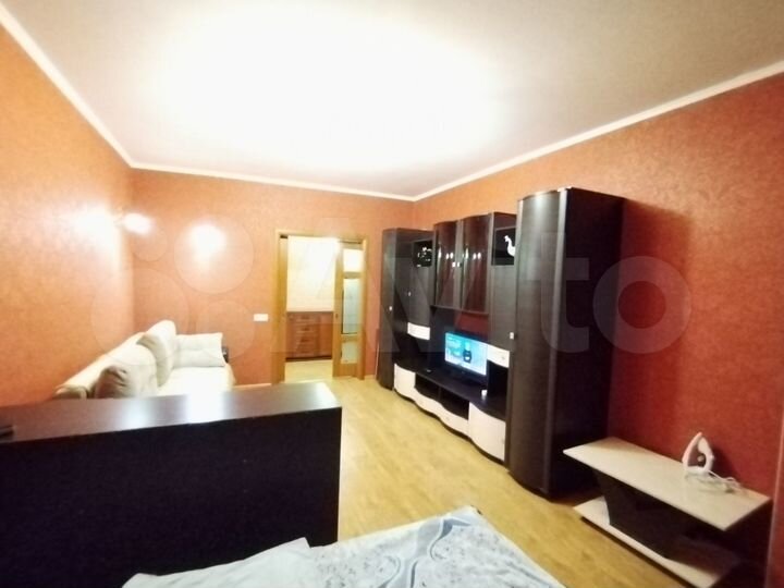 1-к. квартира, 49 м², 8/10 эт.