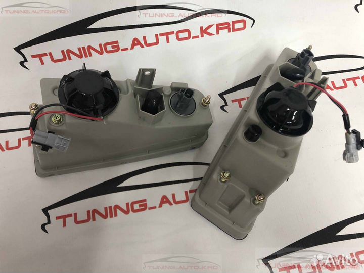 Туманки Lexus LX470