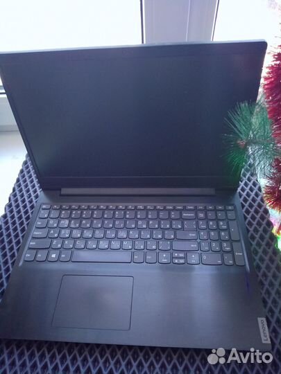 Ноутбук Lenovo