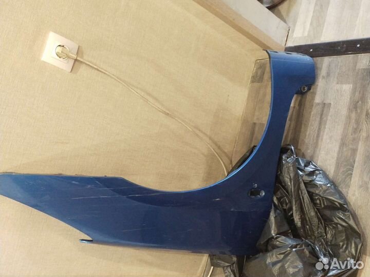 Крыло на Пежо