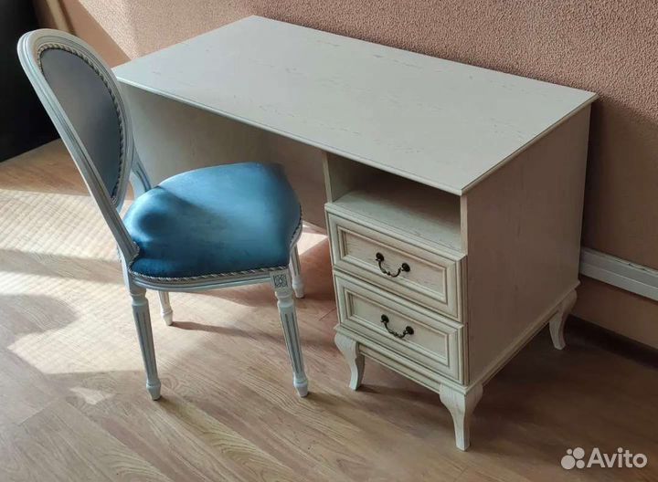 Стол письменный мод. Прованс, новый