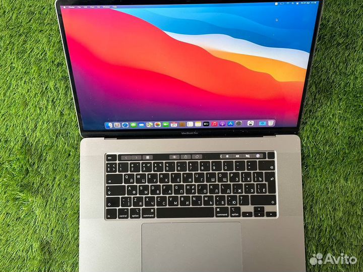 MacBook Pro 16 2019 (i7/16/512 )