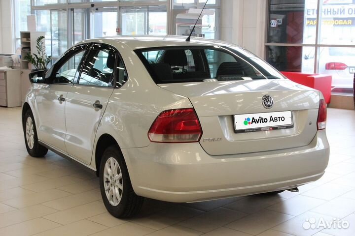 Volkswagen Polo 1.6 МТ, 2012, 121 000 км