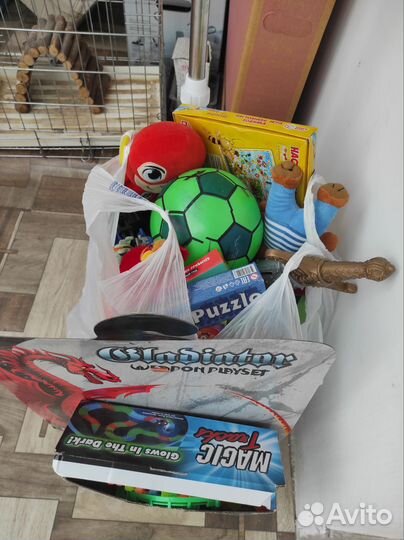 Отдам игрушки