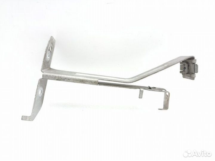 Кронштейн бампера передний левый Mercedes-Benz