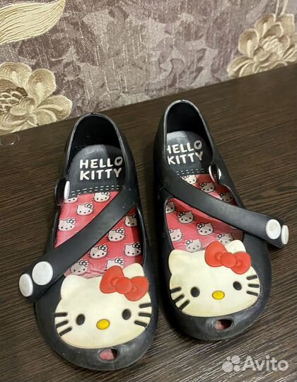 Туфельки для девочки 25 размер