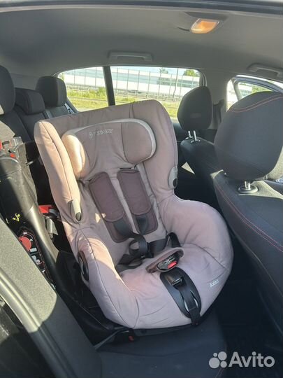 Автокресло Maxi-Cosi Axiss Nomad Grey