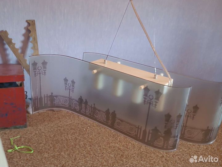 Бра, люстры, настольные лампы, плафоны