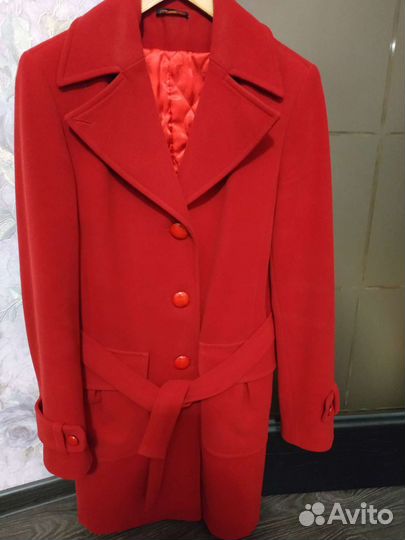 Пальто демисезонное