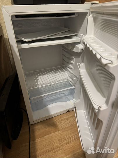 Холодильник маленький Nord бу