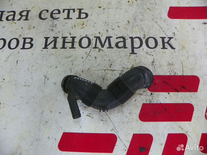 Патрубок воздушного фильтра Skoda Octavia