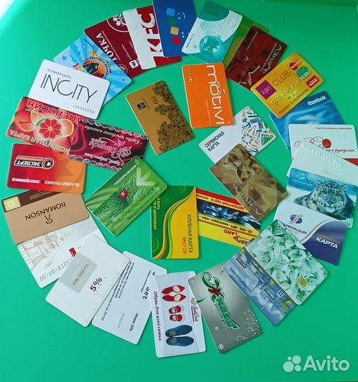 Бонусные скидочные пластиковые карты разные