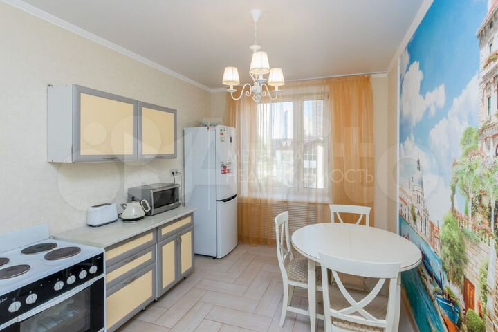 2-к. квартира, 68 м², 2/16 эт.