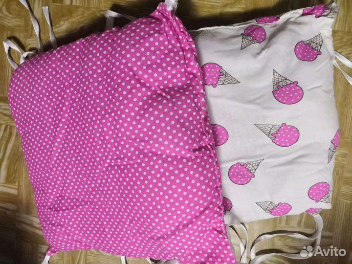 Бортики в кроватку