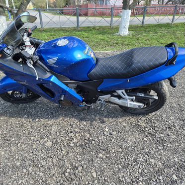 Honda CBR 1100 XX Blackbird, 2000, 67 000 км