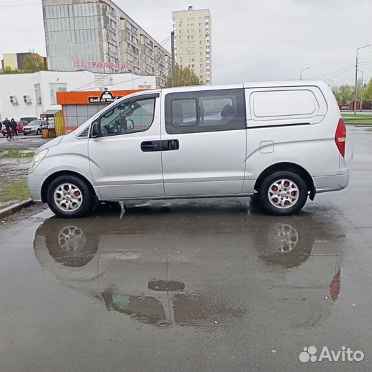 Hyundai Grand Starex 2.5 AT, 2009, 395 000 км