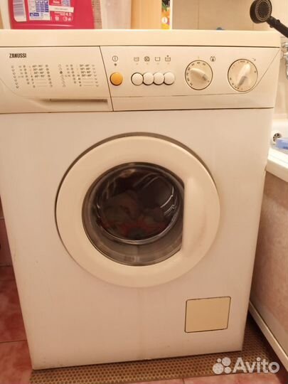 Стиральная машина zanussi