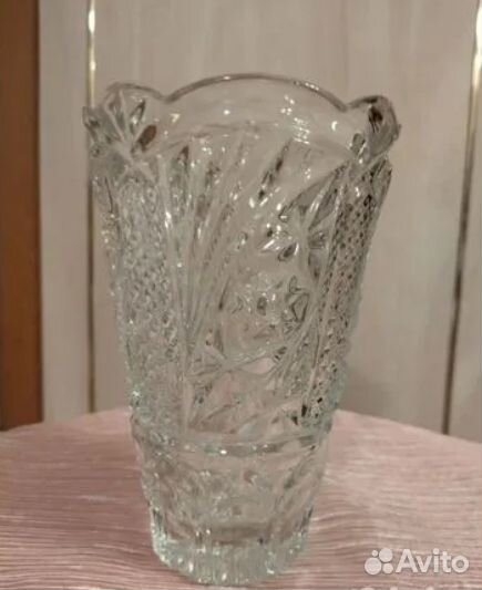 Хрустальные вазы