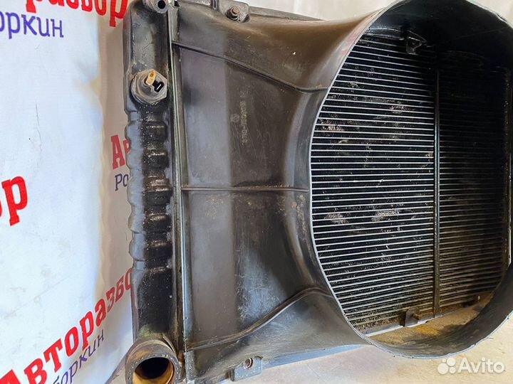Радиатор охлаждения газ Волга