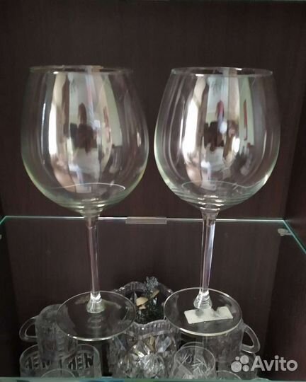 Стаканы и бокалы