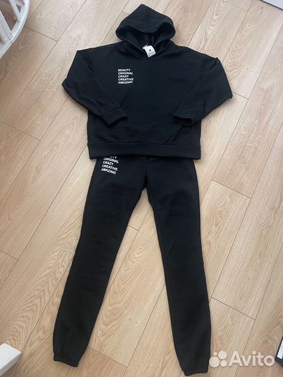 Костюм новый на флисе 44