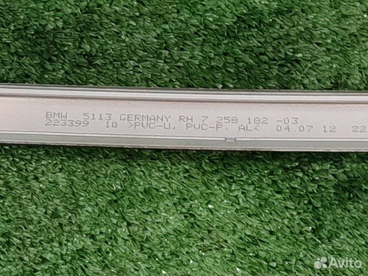 Молдинг крыши правый Bmw 320D F30 N47D20C 2012