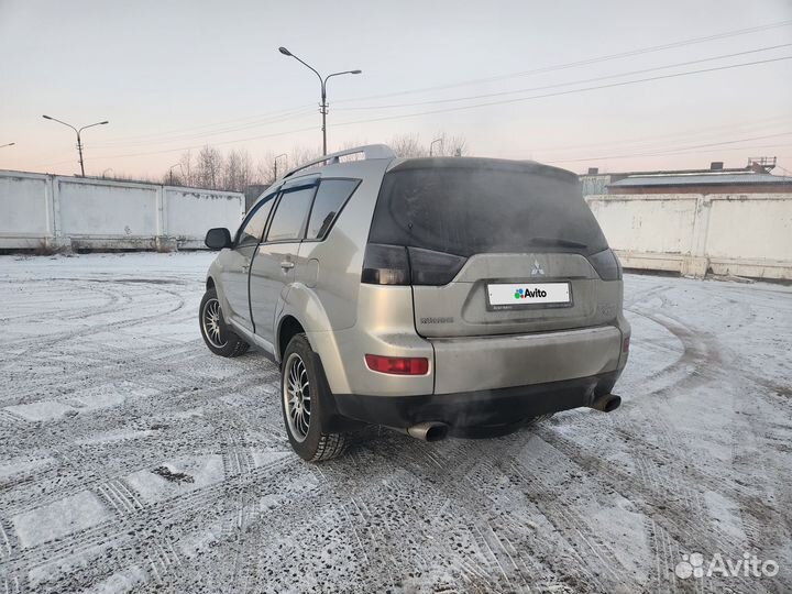 Mitsubishi Outlander 2.4 CVT, 2008, 206 000 км