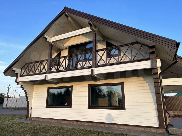 Дом 233,9 м² на участке 14,6 сот.