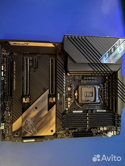 Материнская плата asus ROG maximus xiii hero