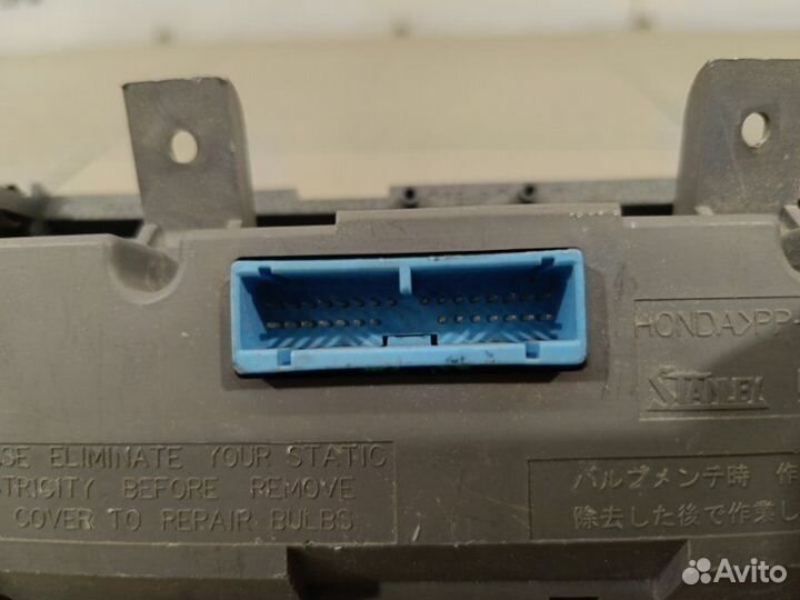 Блок управления климат-контролем Honda Cr-V RD5